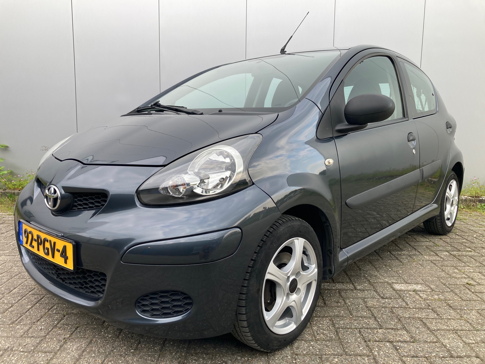 Toyota Aygo 1.0 Acces 5-deurs (2011)